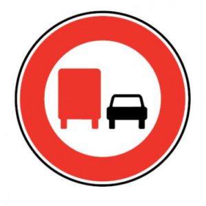 panneau-interdiction-de-depasser-pour-vehicules-de-plus-de-3-5-t-b3a